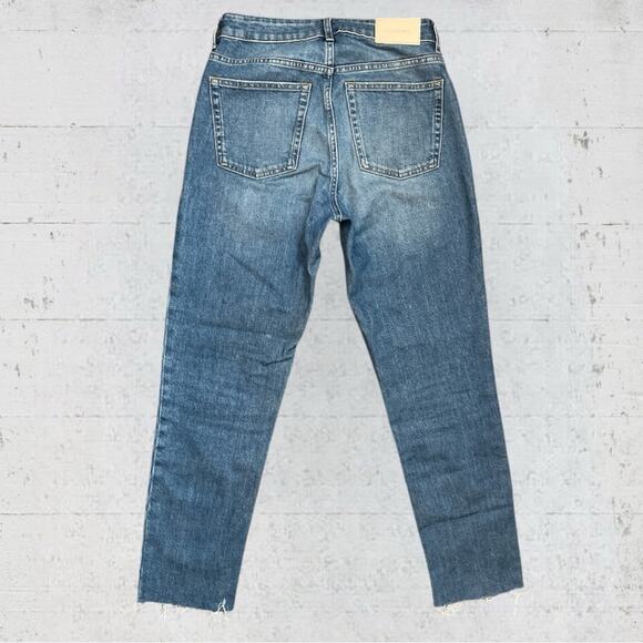 Everlane Women's The Curvy Cheeky Jean Crop Raw Hem Mom Jeans High Rise Size 25 - Picture 4 of 11